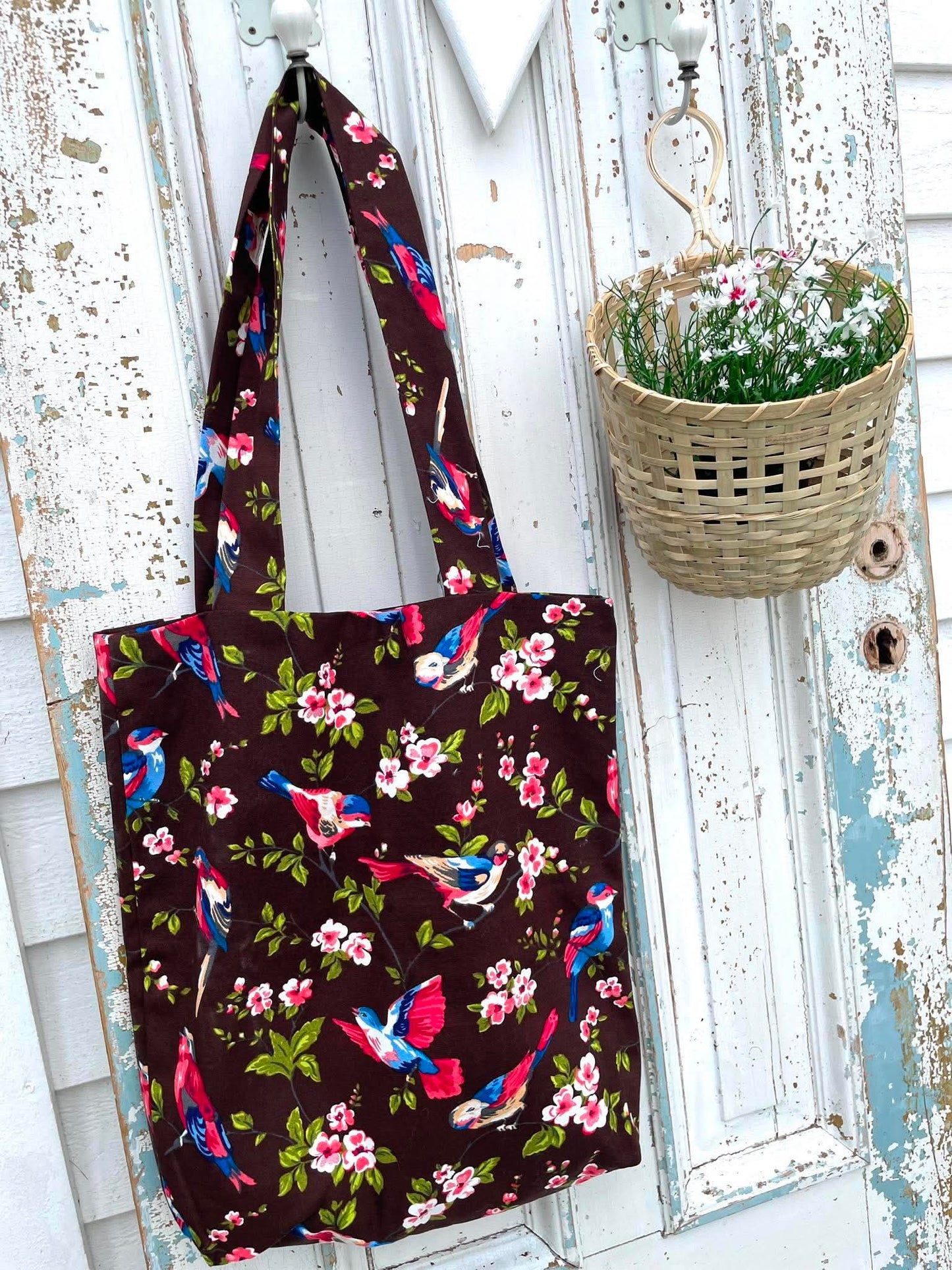 Tote bag